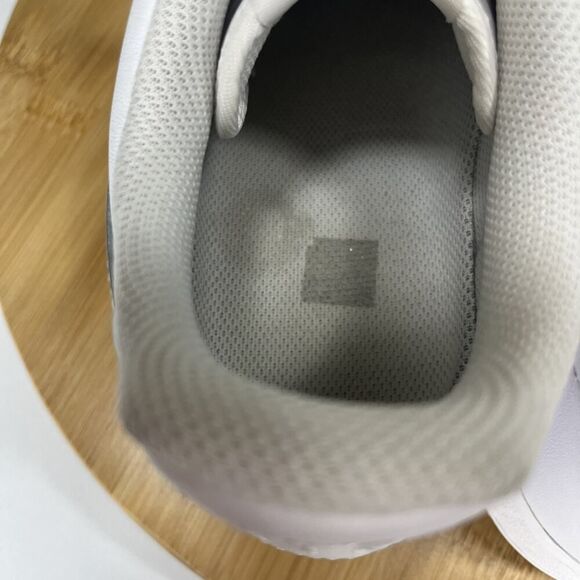 Nike Air Force 1 '07 Shoes Triple White Sneakers DD8959-100 Mens Size 9 - Picture 7 of 10